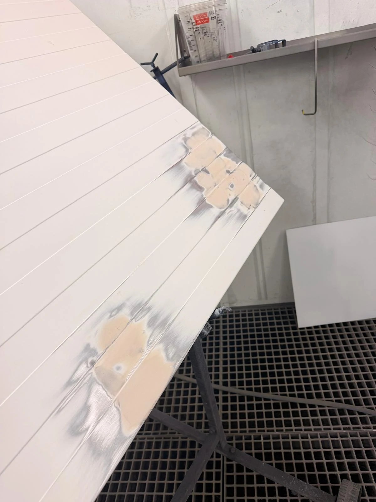 2. Traitement : préparation et reconstitution de la surface.